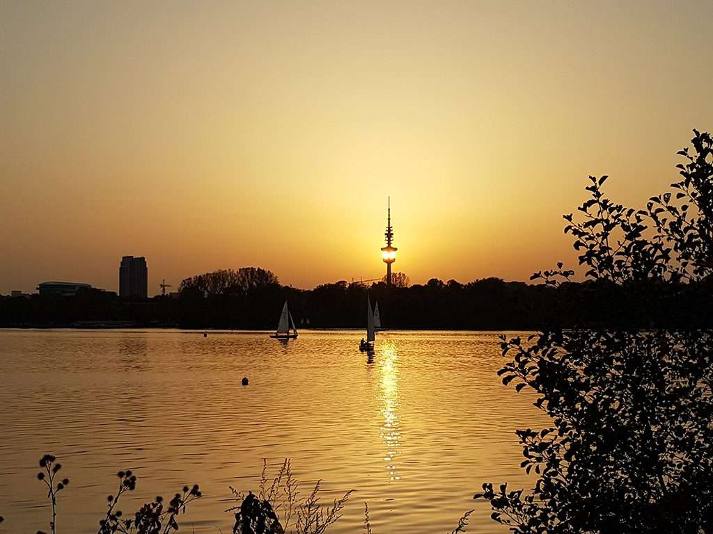 Sonnenuntergang Aussenalster Hamburg
